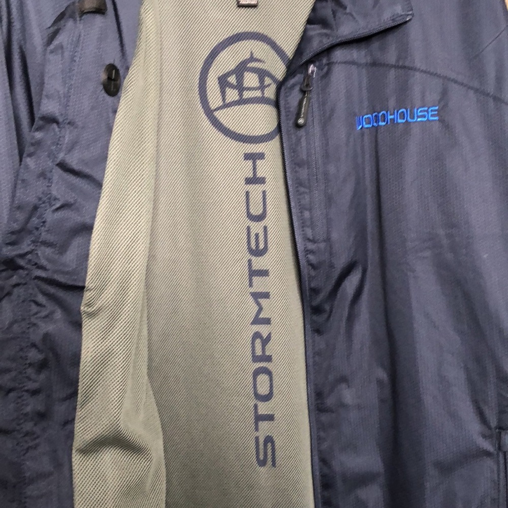 StormTech Windbreaker - Picture 3 of 8